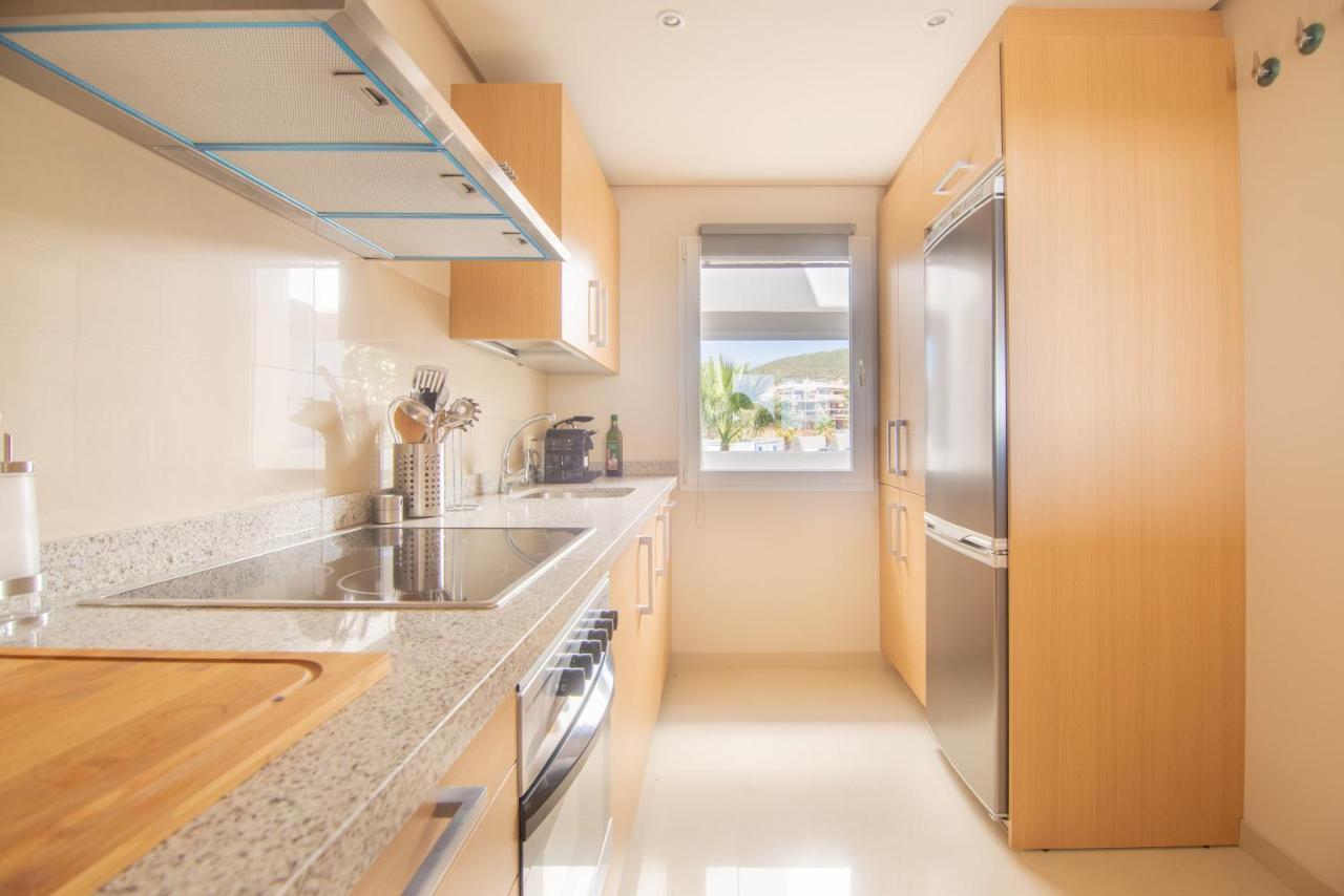 2237-Modern Apt With Private Beach Estepona Bagian luar foto
