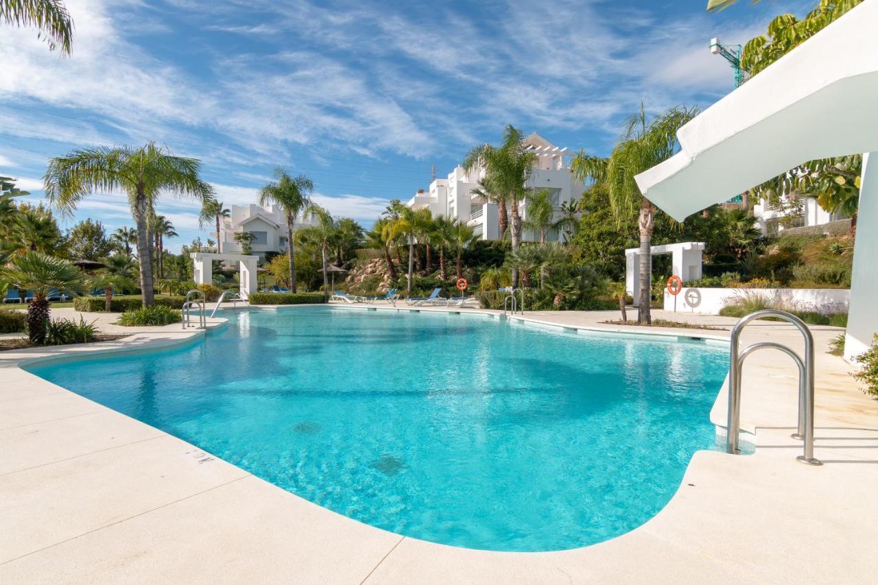 2237-Modern Apt With Private Beach Estepona Bagian luar foto