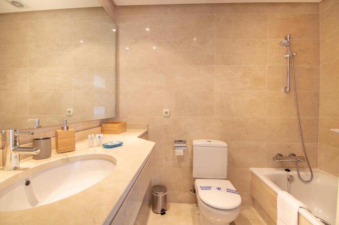 2237-Modern Apt With Private Beach Estepona Bagian luar foto