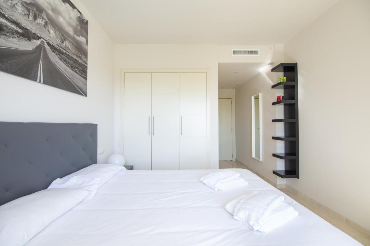 2237-Modern Apt With Private Beach Estepona Bagian luar foto